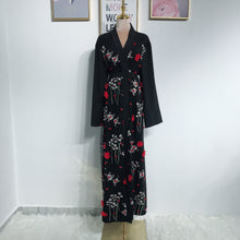 Load image into Gallery viewer, 3D Flower Open Abaya - Black
